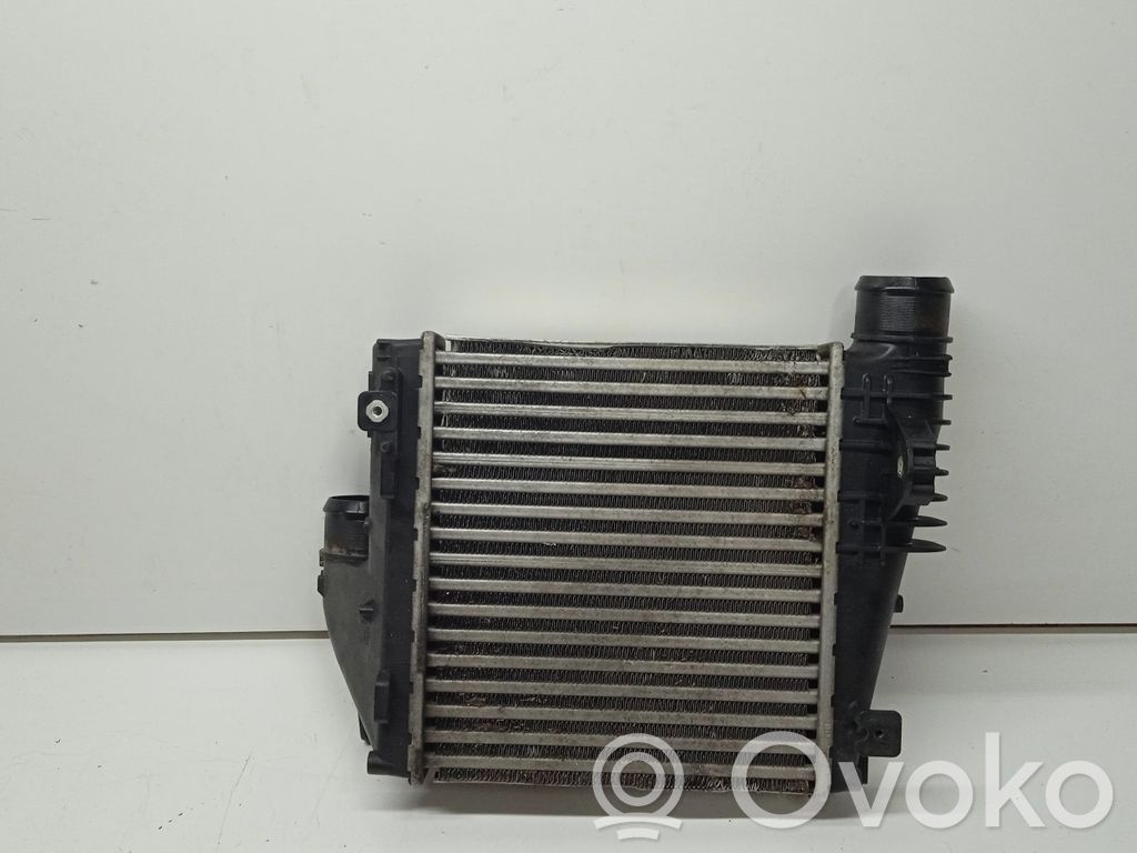 Peugeot 308 Intercooler radiator 