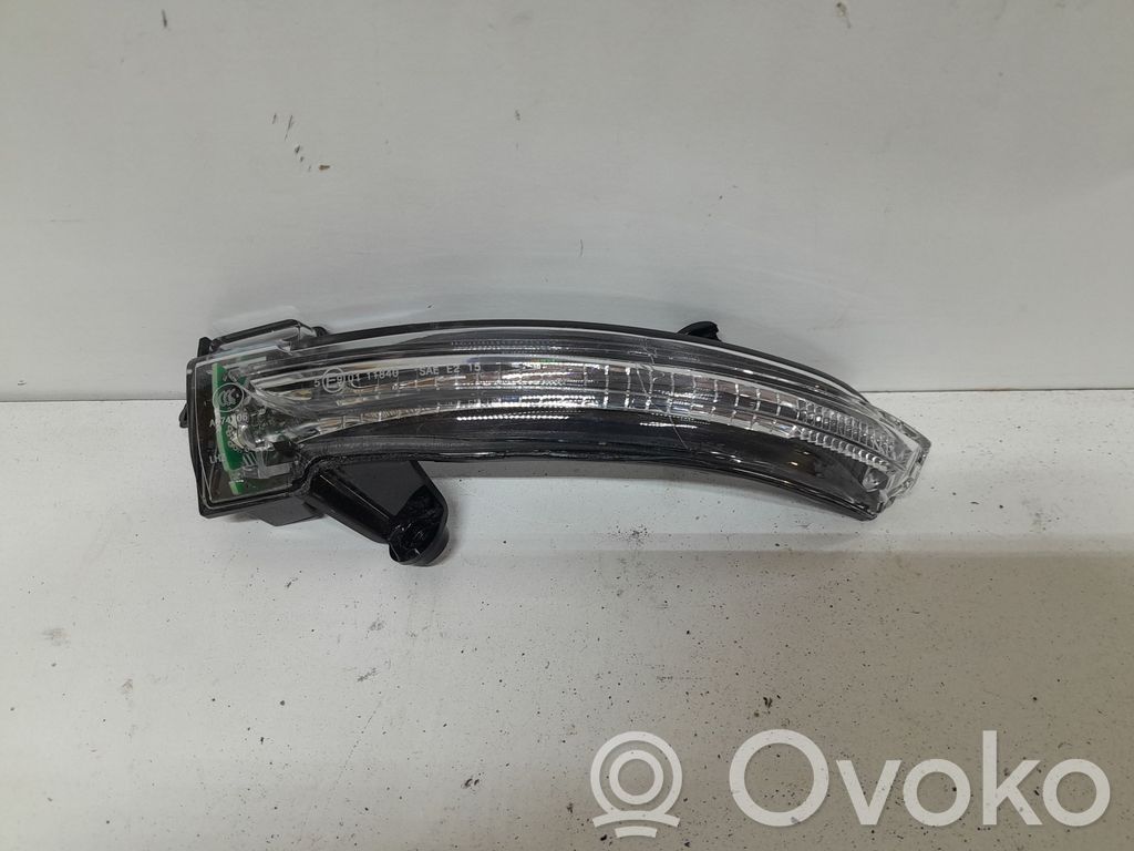 Renault Megane IV Mirror indicator light 