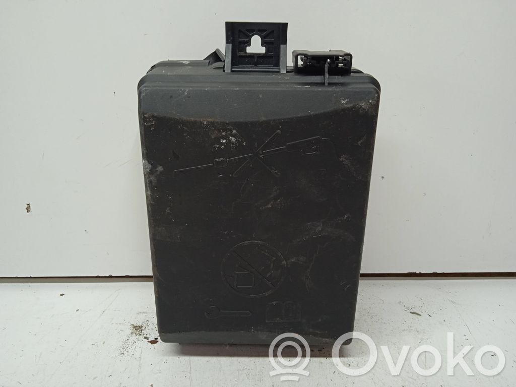 Chevrolet Aveo Juego de caja de fusibles 
