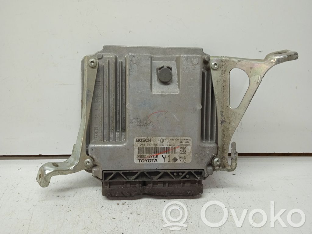 Toyota Auris 150 Engine control unit/module 