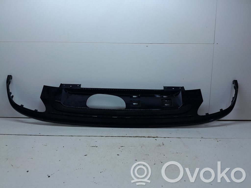 Volvo V60 Takapuskurin alaosan lista 