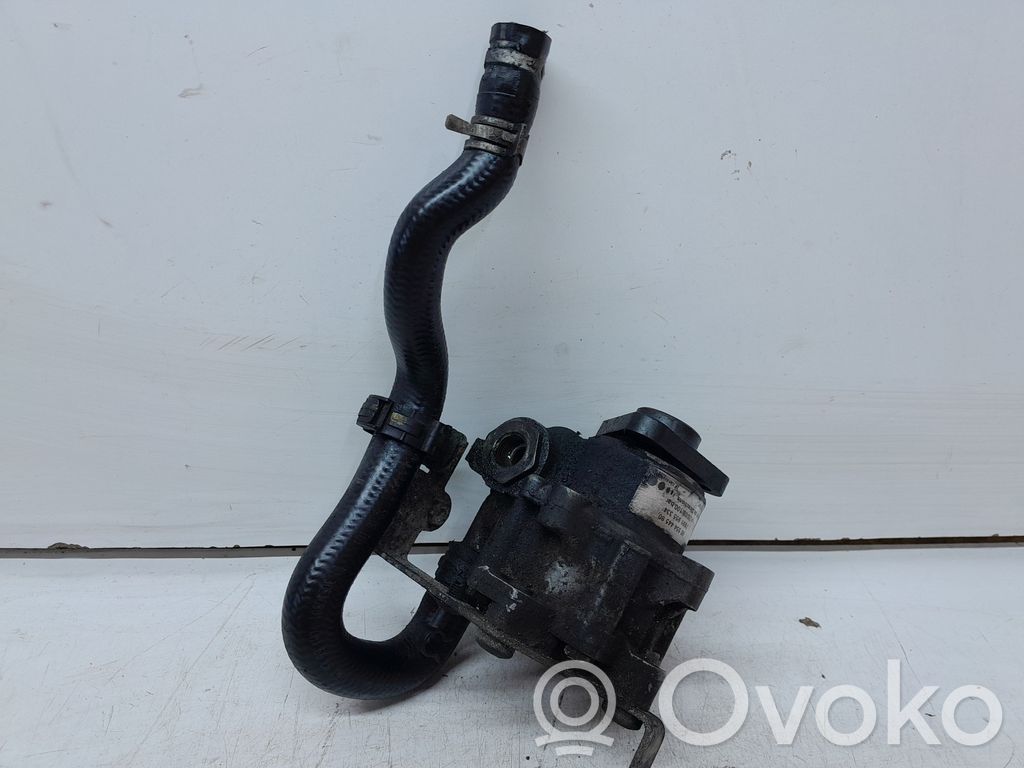 Citroen C5 Ohjaustehostimen pumppu 