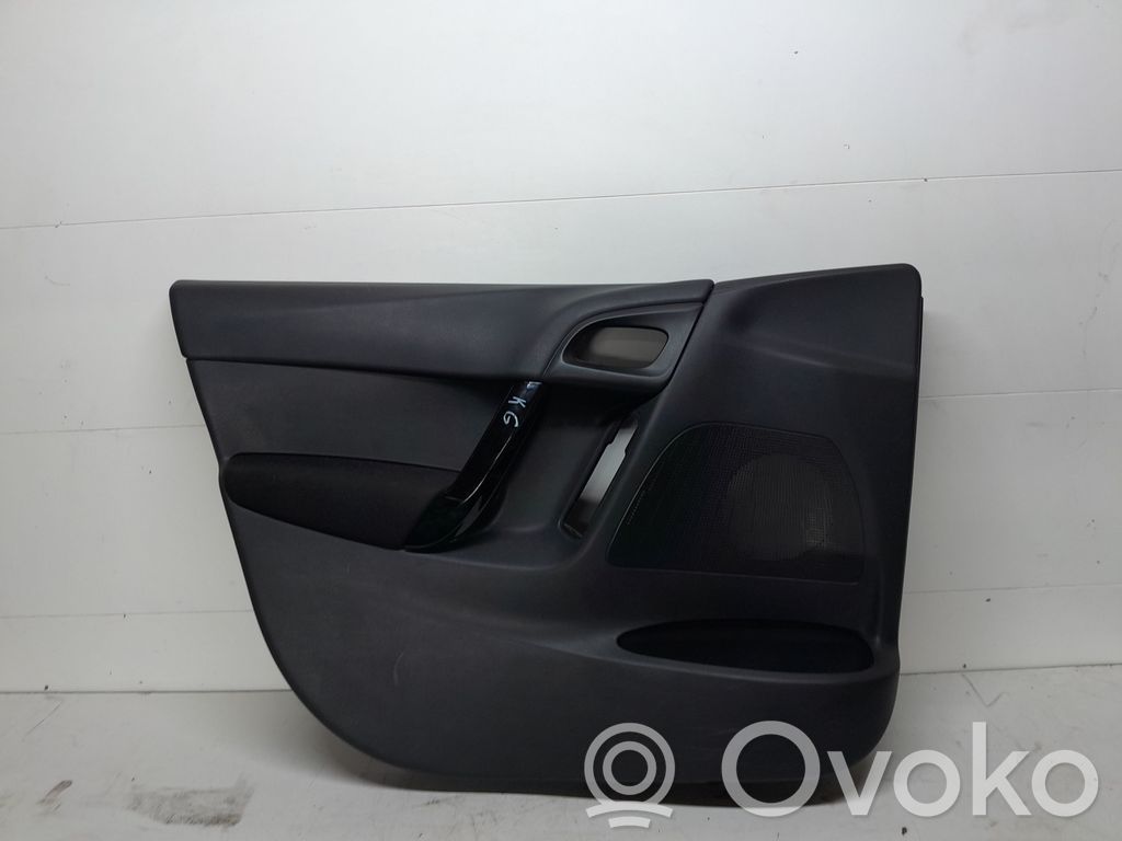 Citroen C3 Takaoven verhoilu 