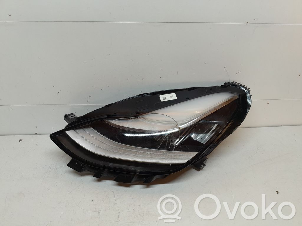 Tesla Model 3 Headlight/headlamp 