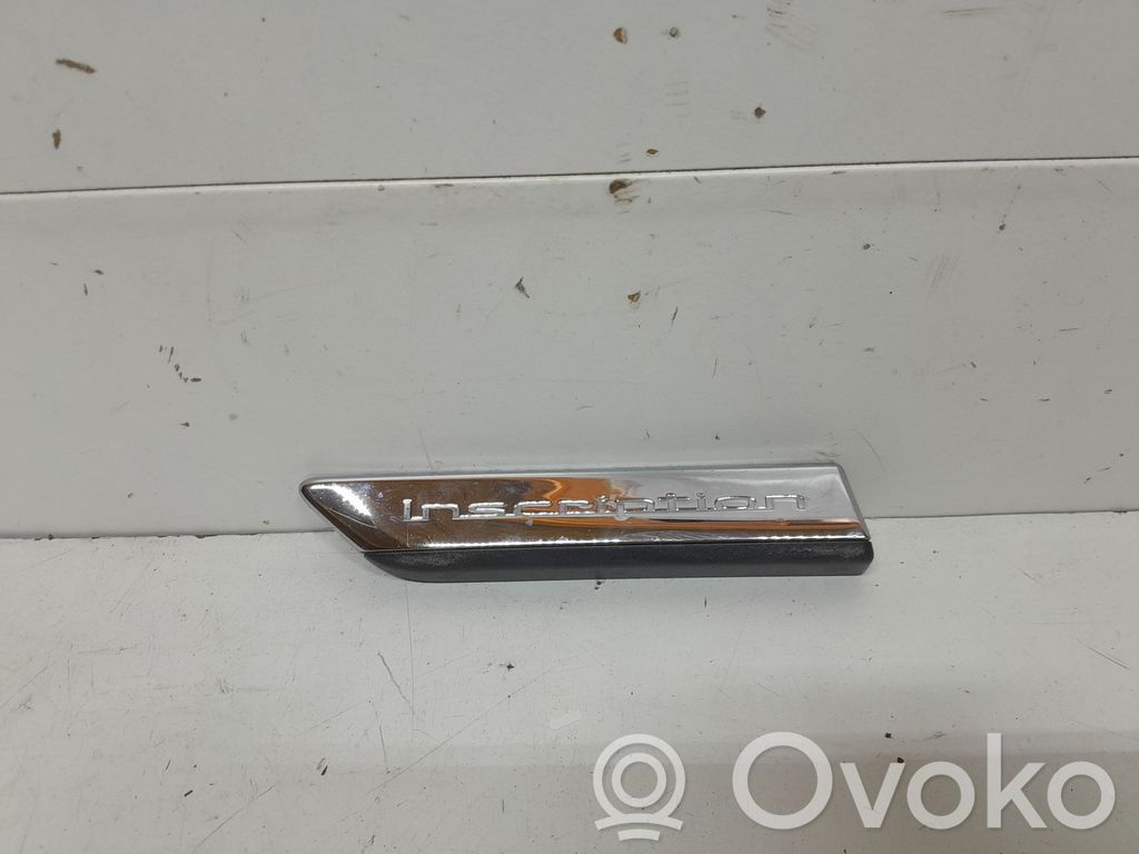 Volvo S90, V90 Rivestimento parafango (modanatura) 