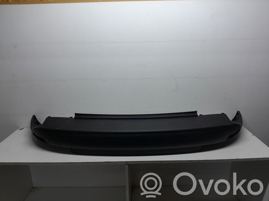 Renault Clio IV Borde del parachoques delantero 
