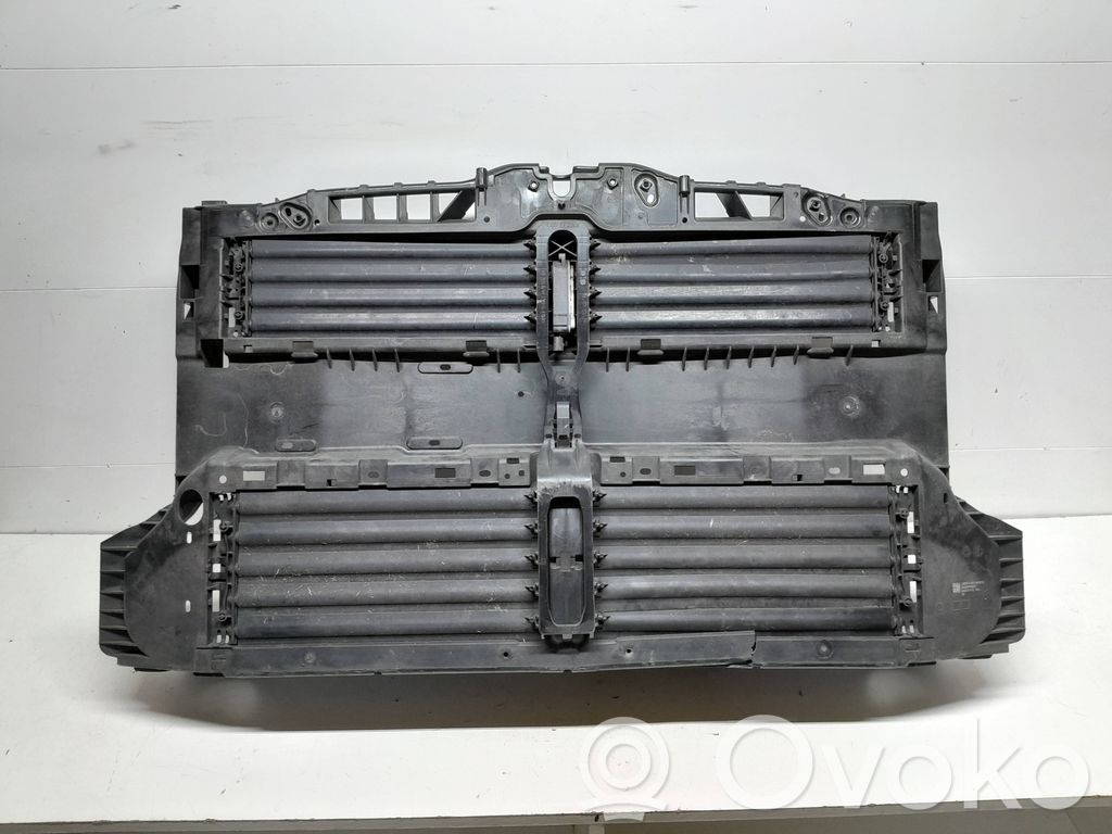 Radiatoru panelis   AV6BA16E146B,20263P60317,JX6BA16E146B1G,JX6BA16E146B