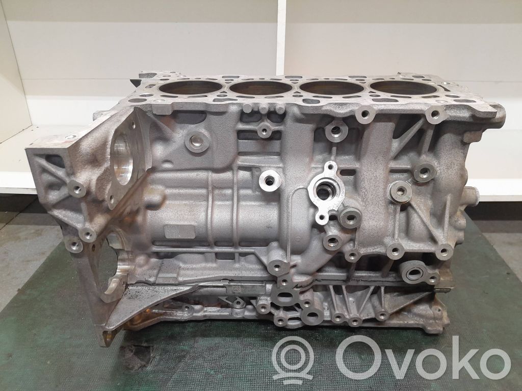 Opel Astra K Engine block 