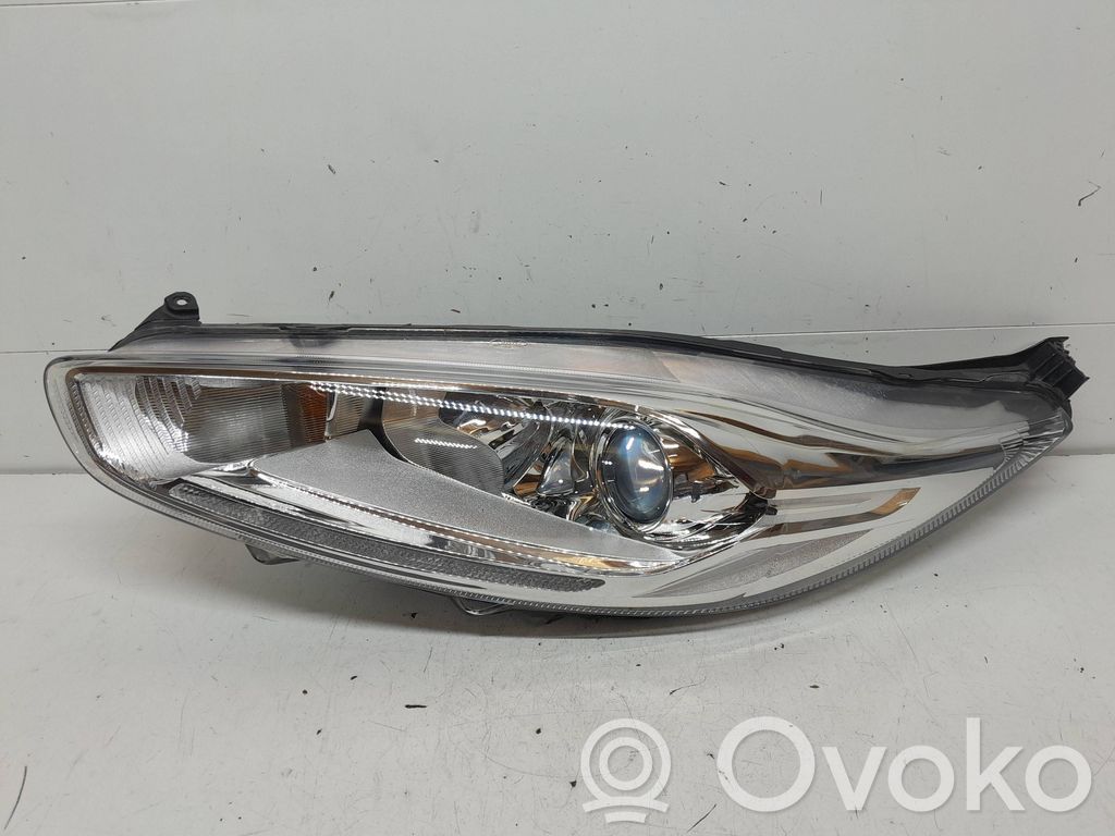 Ford Fiesta Scheinwerfer 