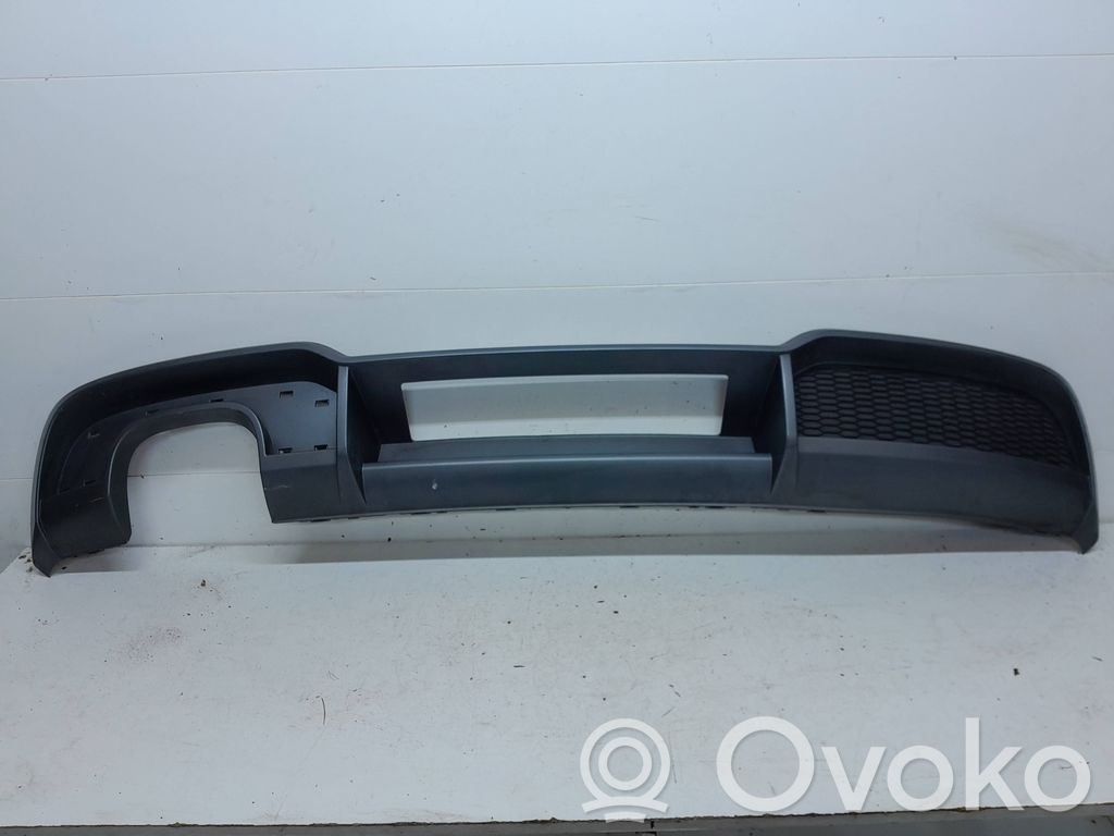 Audi A3 S3 8V Moldura inferior del parachoques trasero 