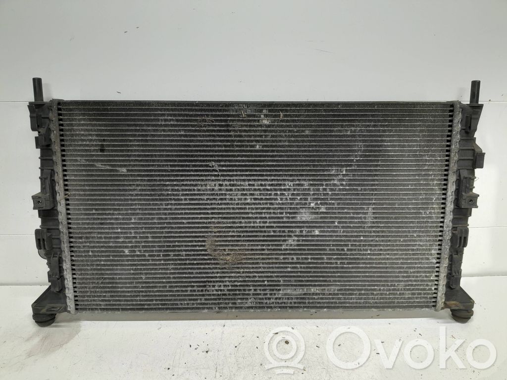 Volvo V50 Aušinimo skysčio radiatorius 
