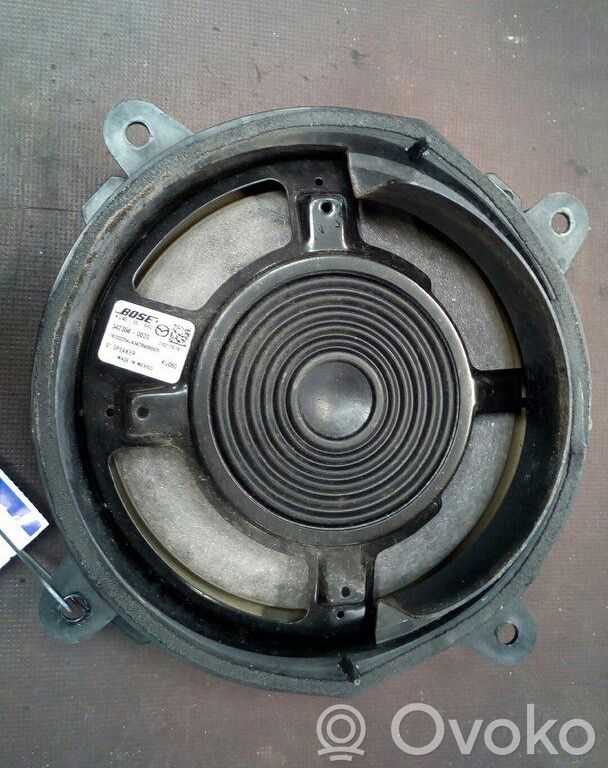 Mazda 6 Etuoven kaiutin 
