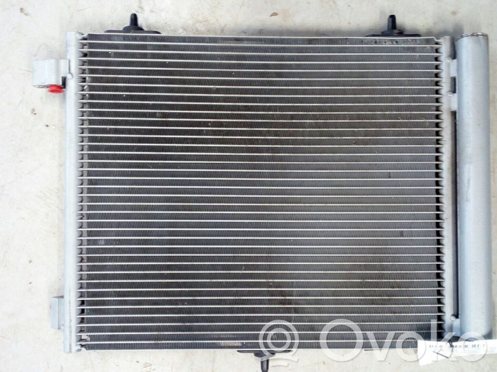 A/C cooling radiator (condenser)