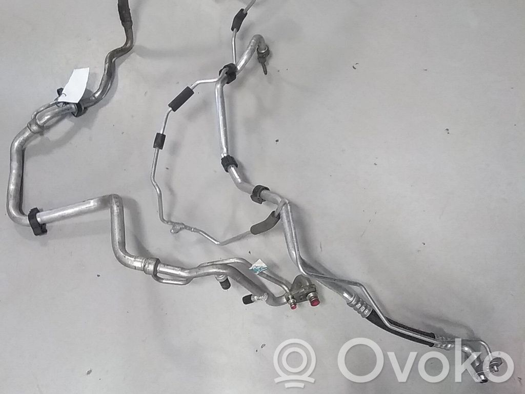 Ford Mondeo MK IV Ilmastointilaitteen putki (A/C) 