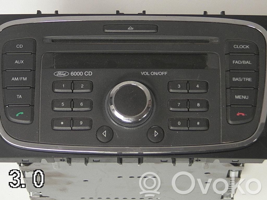 GPS navigation control unit/module   MEDKODE5965