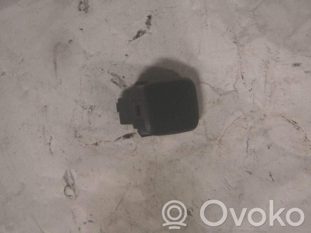 Opel Insignia B Light switch 