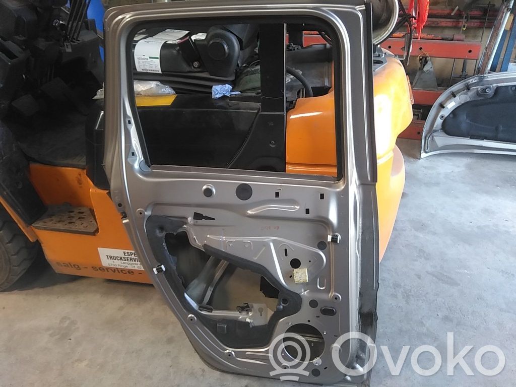 Citroen C3 Picasso Puerta trasera 