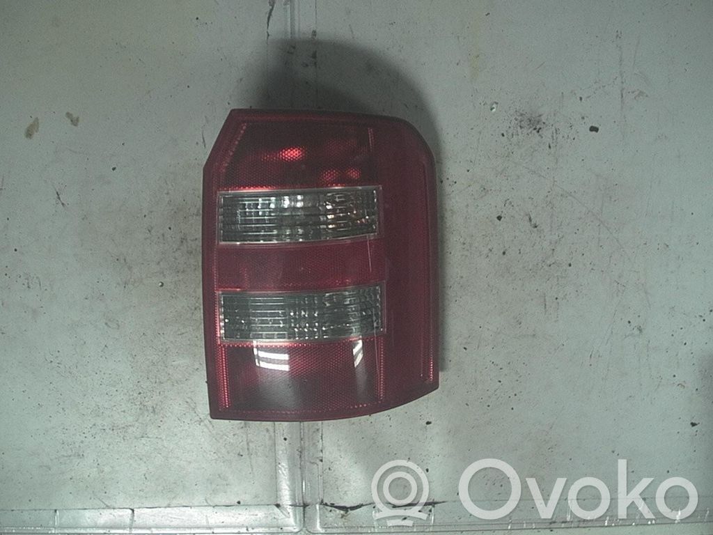Takavalon polttimo   8Z0945096B