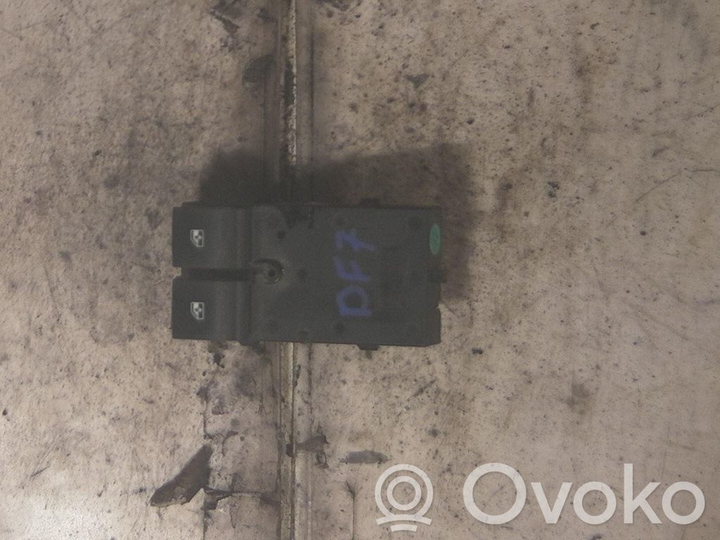Chevrolet Aveo Electric window control switch 