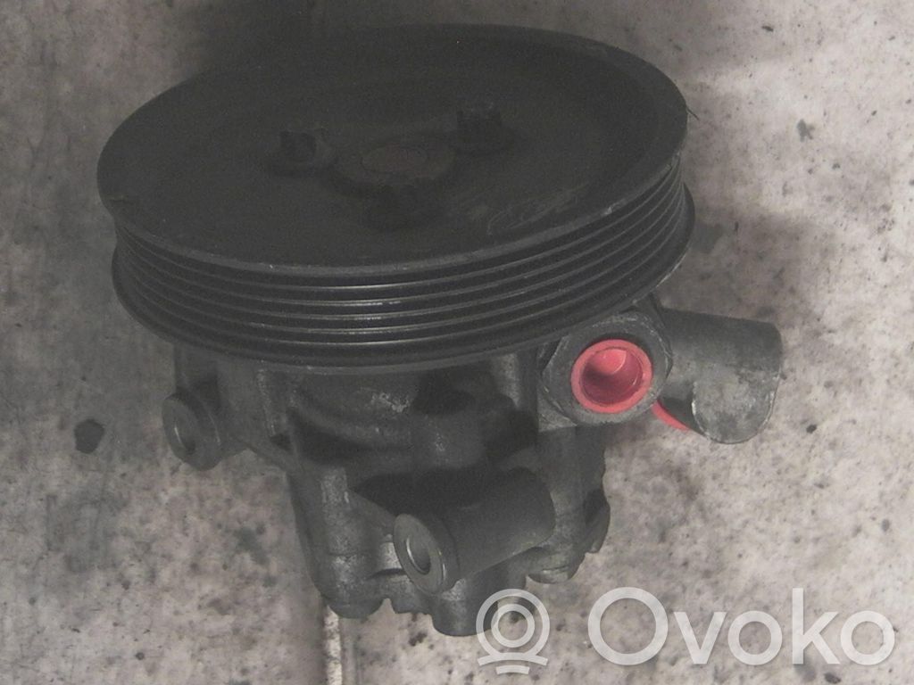 Mercedes-Benz E W211 Power steering pump 