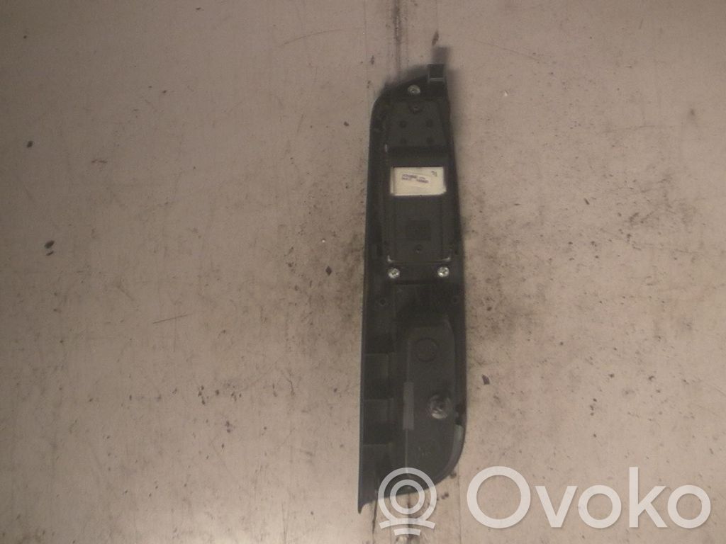 Toyota Corolla E120 E130 Interruptor del elevalunas eléctrico 