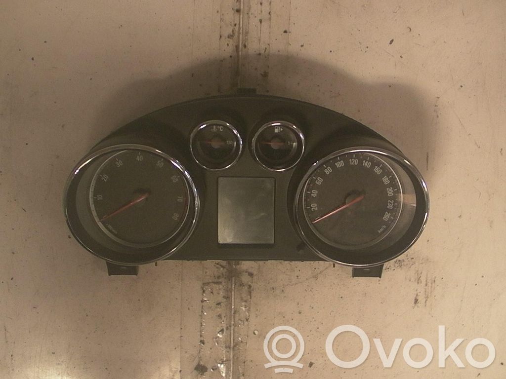 Opel Insignia A Vitezometru (grup de instrumente) 