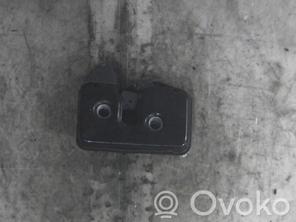 Bagažinės spyna