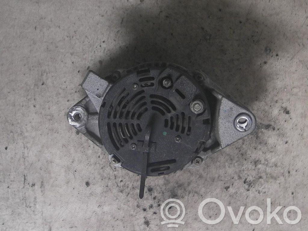 Opel Vectra B Ģenerators 