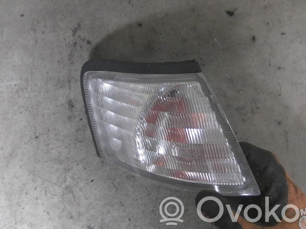 Nissan Primera Priekšējais pagrieziena lukturis 