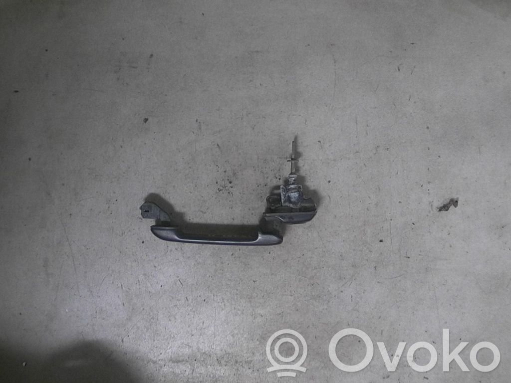 Volkswagen Golf III Poignée extérieure avant 