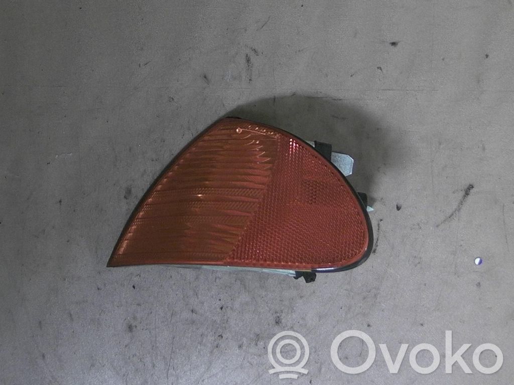 BMW 3 E46 Priekinis posūkio žibintas 