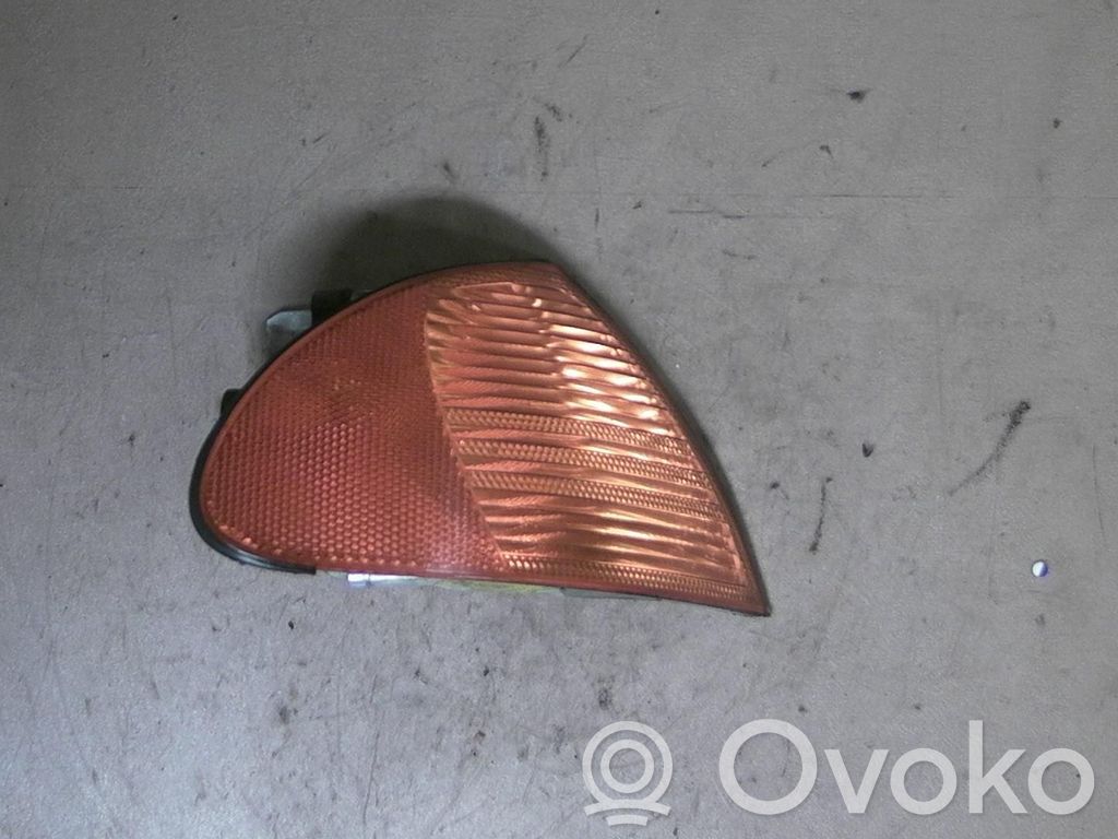 BMW 3 E46 Priekinis posūkio žibintas 
