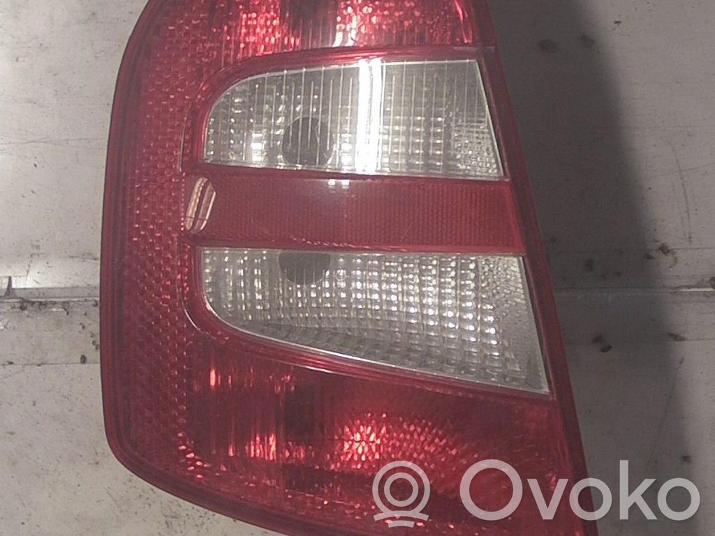 Skoda Fabia Mk1 (6Y) Takavalon polttimo 