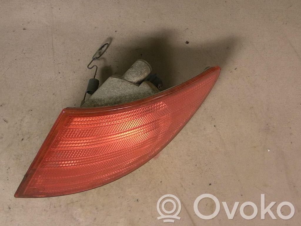 Mercedes-Benz Vito Viano W638 Front indicator light 