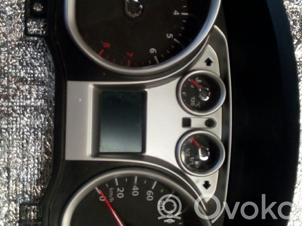 Ford Focus C-MAX Speedometer (instrument cluster) 
