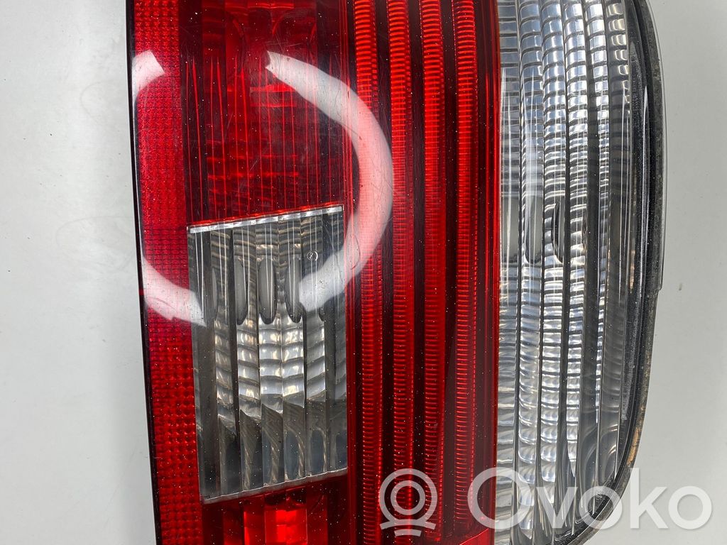 Rear/tail lights   6902527,63216900527