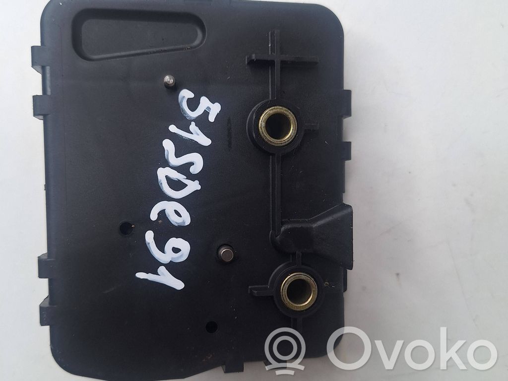 Tailgate/trunk/boot lock/catch/latch   8218849,8218849,060106,00P0RK01
