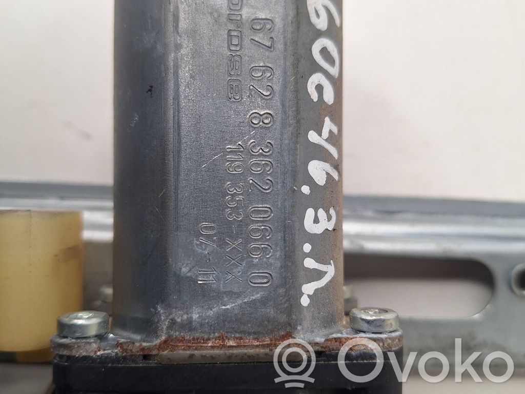 Regulador de puerta trasera con motor   8200717