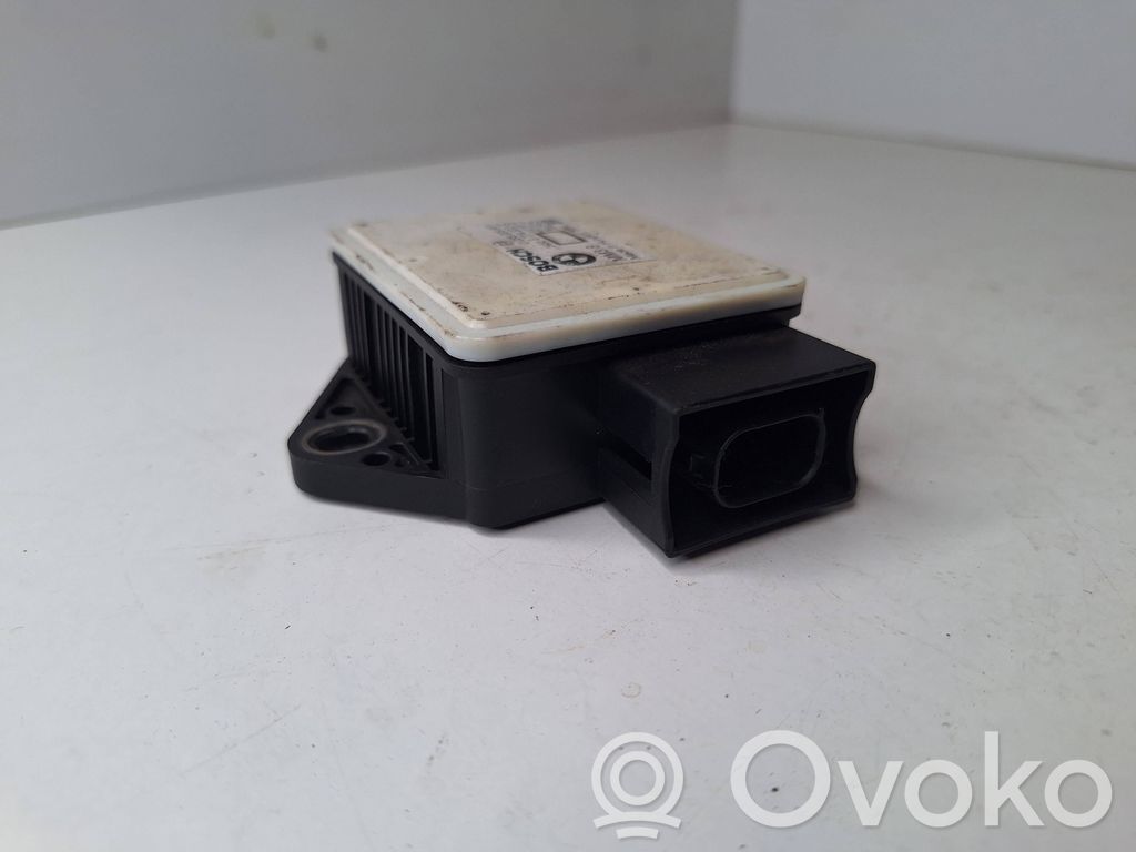 ESP Drehratensensor Querbeschleunigungssensor   0265005681,7002532,6774602