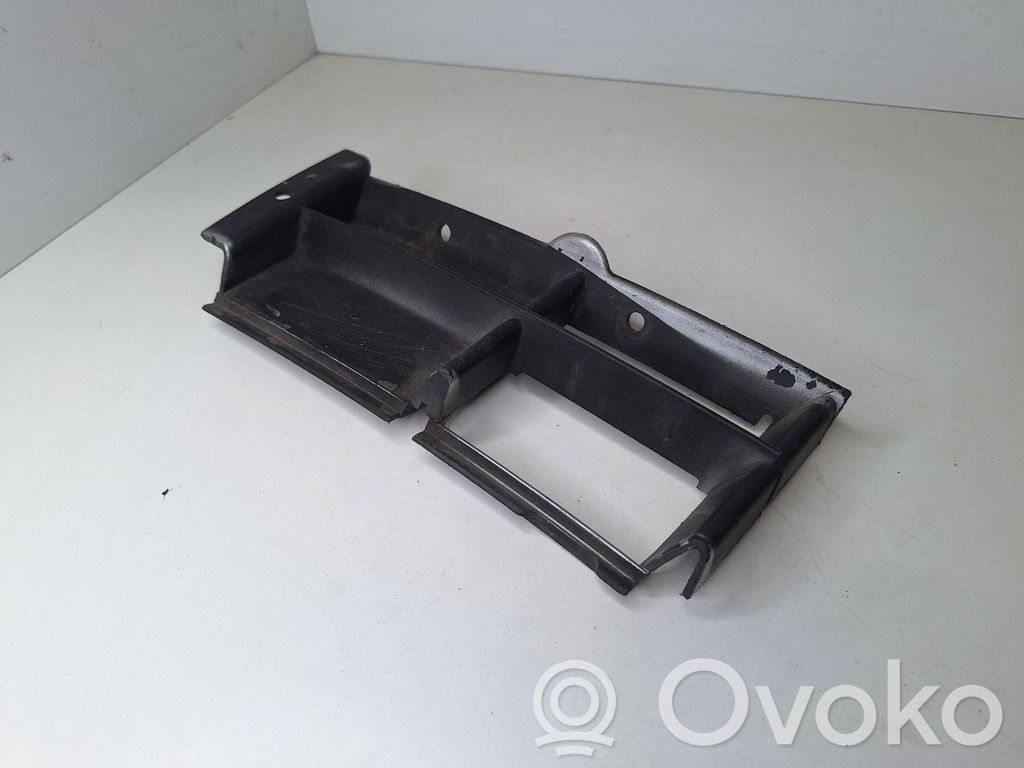 BMW 5 E39 Grille inférieure de pare-chocs avant 