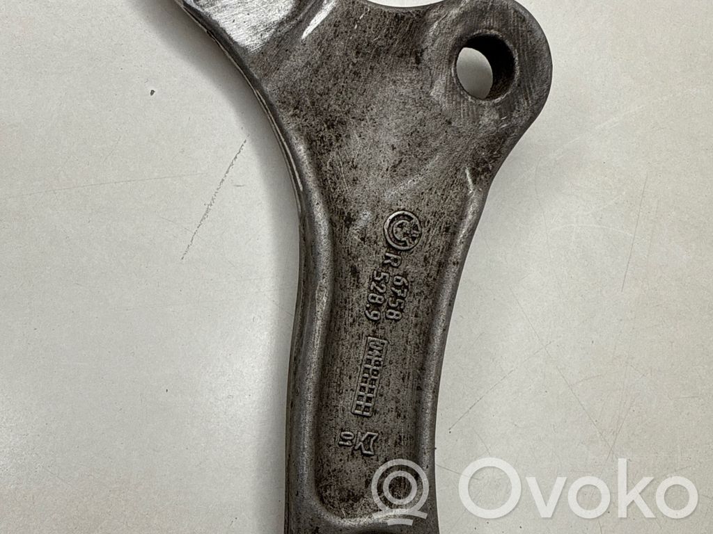 BMW 5 E60 E61 Sway bar bush bracket, front 