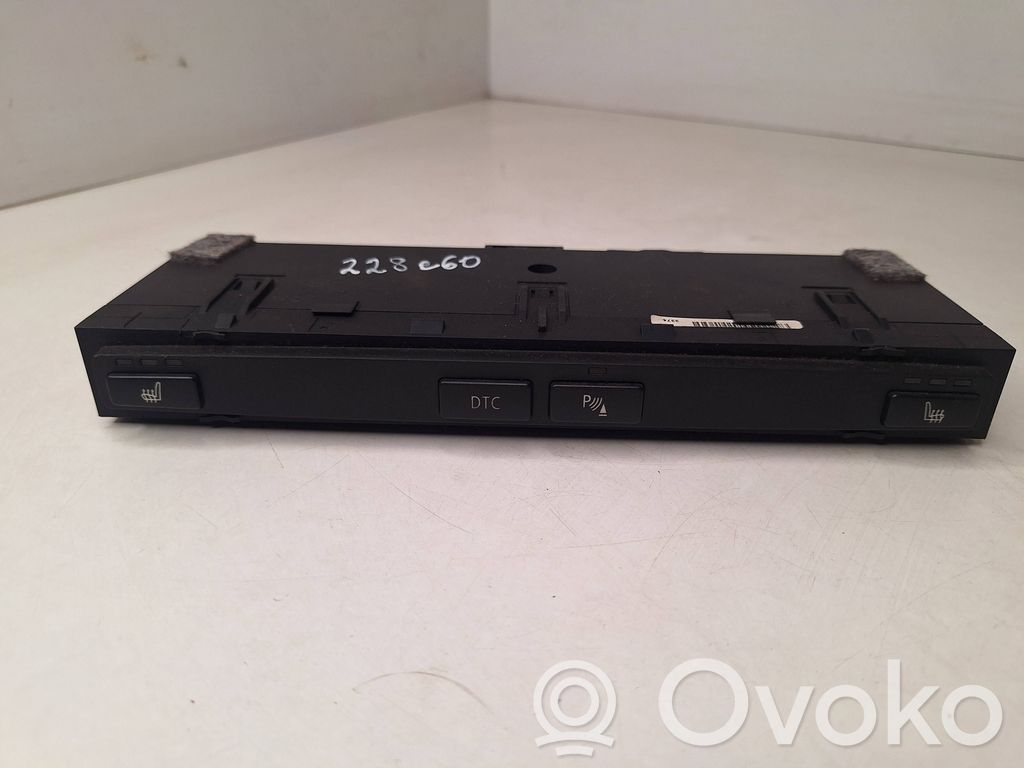 BMW 5 E60 E61 Seat heating switch 
