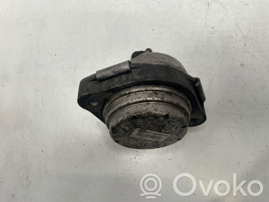 Dzinēja spilvens   3400342