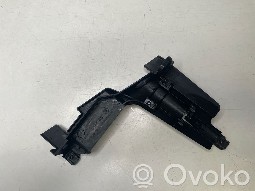 BMW 3 E46 Headlight/headlamp mounting bracket 