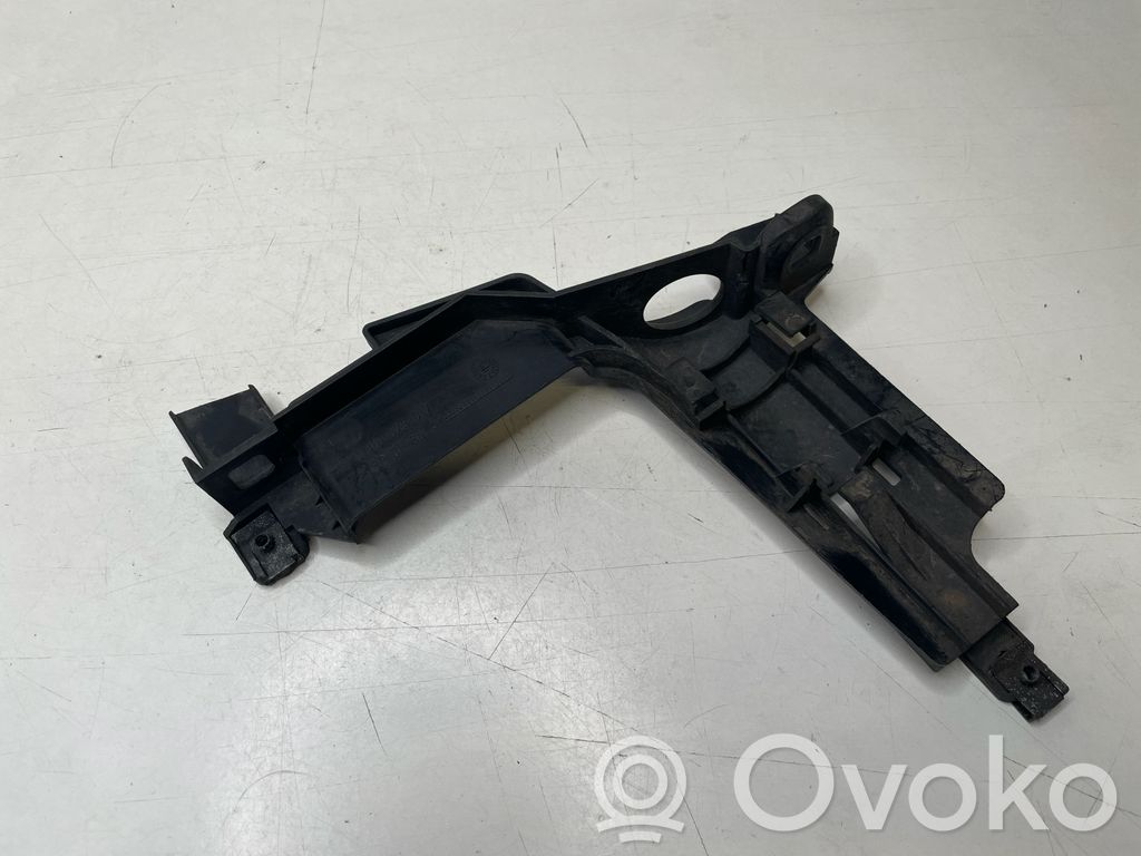 BMW 3 E46 Headlight/headlamp mounting bracket 