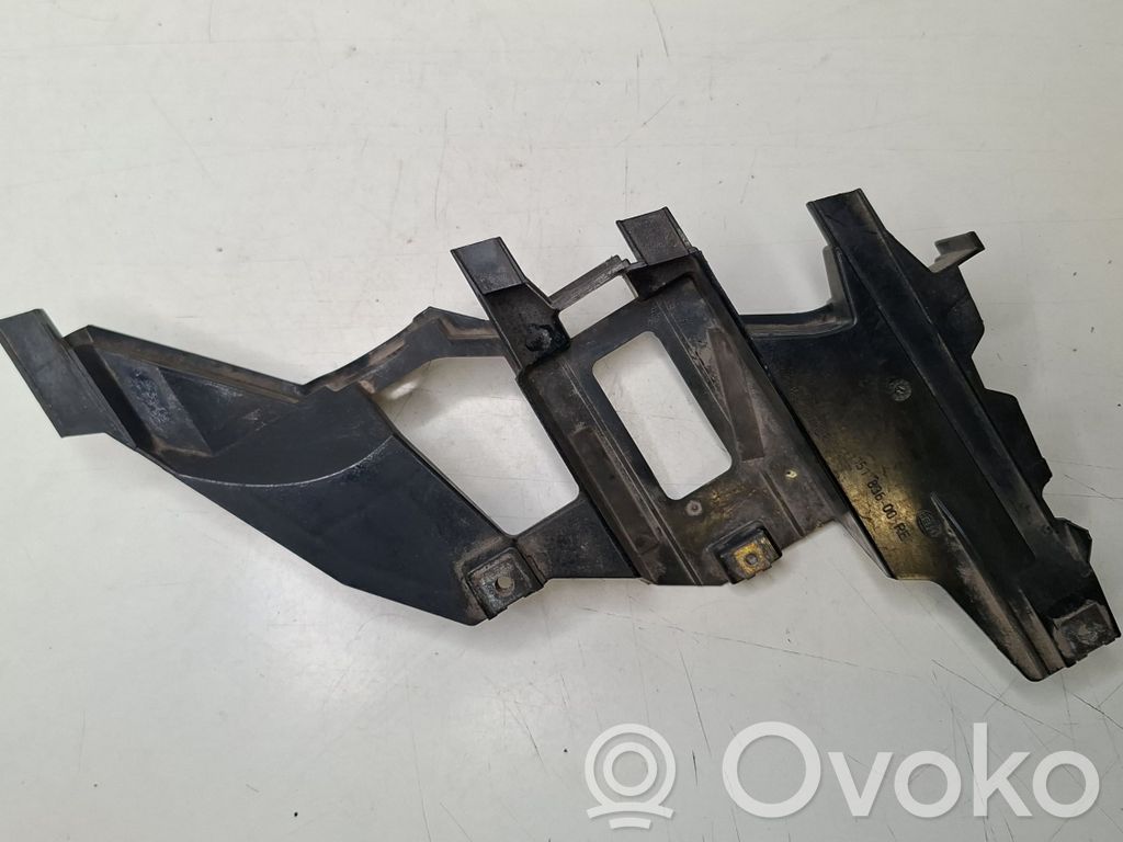 BMW X5 E53 Halterung Scheinwerfer 