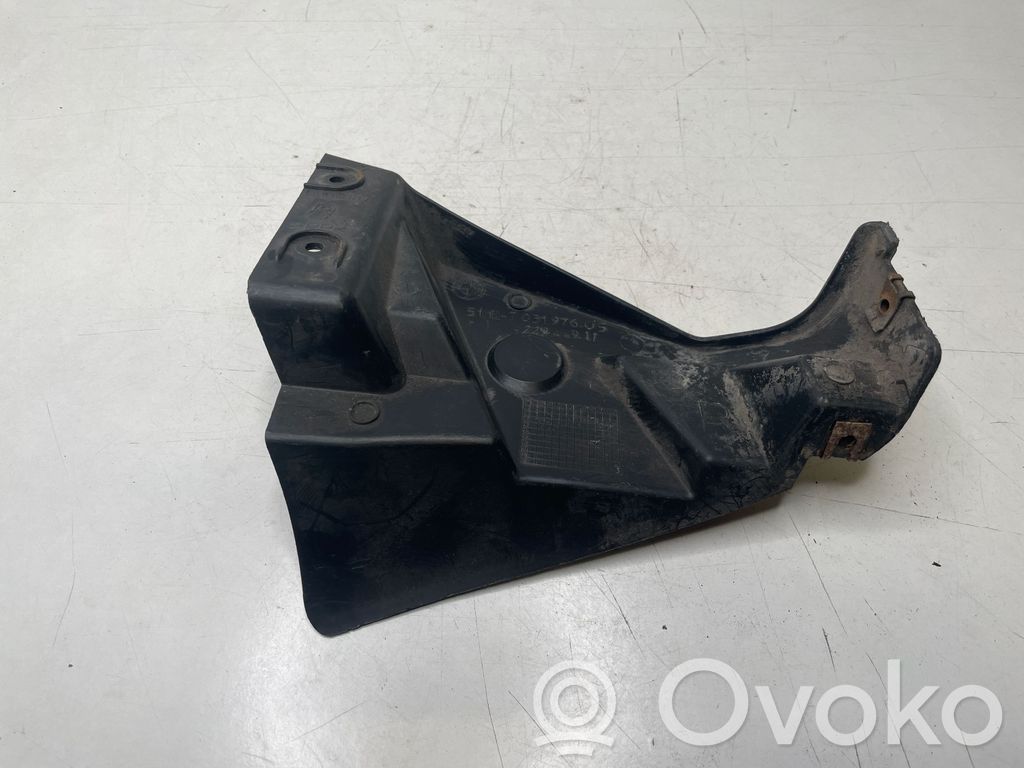 BMW 3 E90 E91 Rear bumper mounting bracket 
