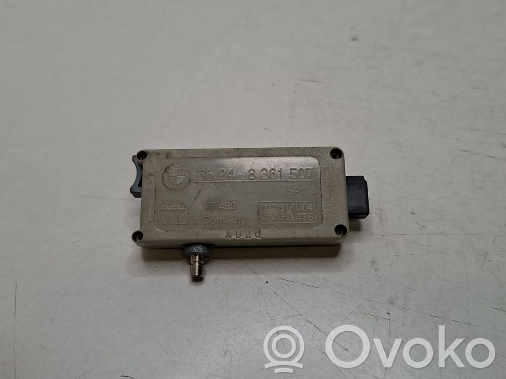 BMW 5 E39 Antenos stiprintuvas 