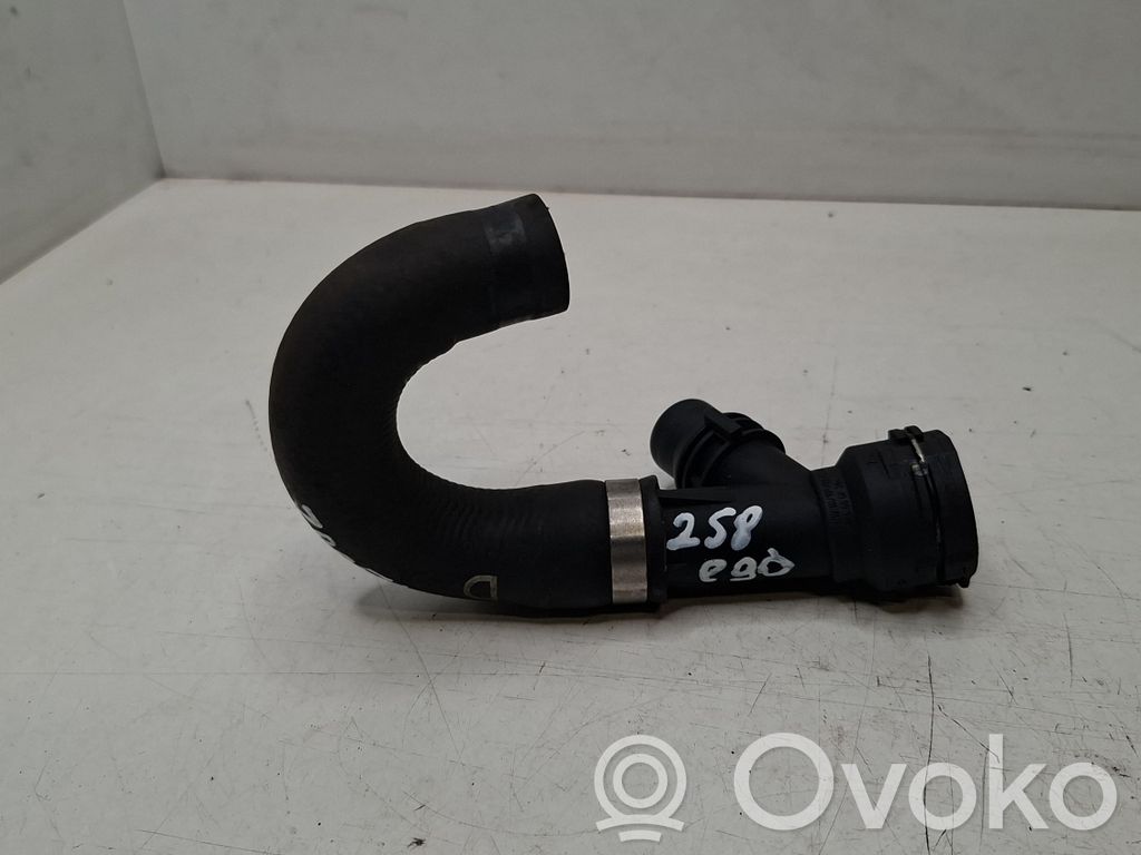 BMW 3 E90 E91 Engine coolant pipe/hose 
