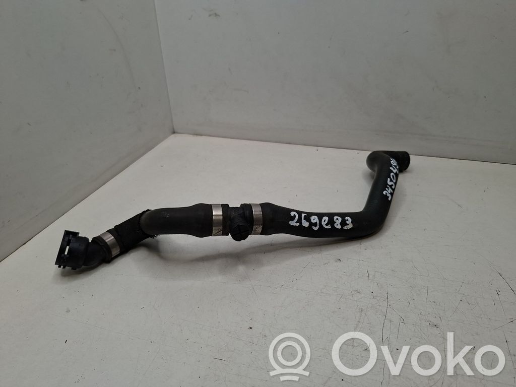 BMW X3 E83 Engine coolant pipe/hose 